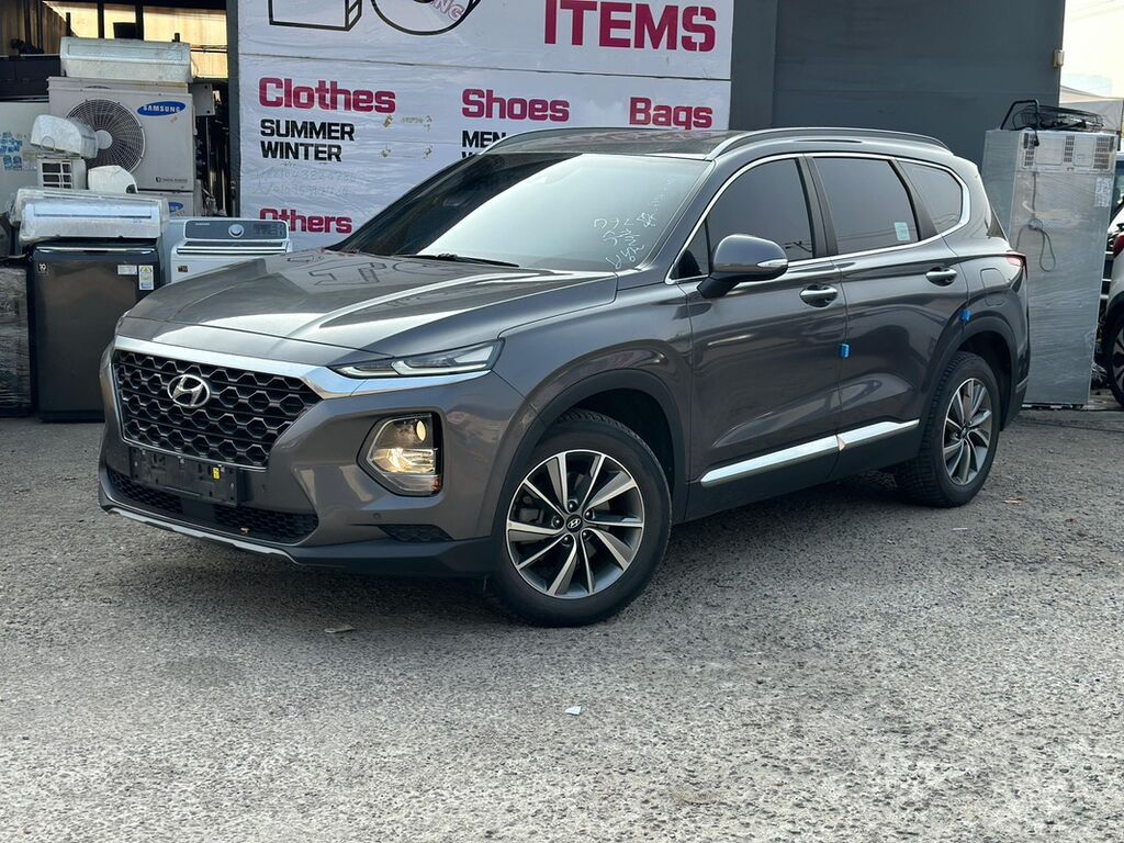 Hyundai Santa Fe: 2019 г., 2 л, Автомат, Дизель, Кроссовер: фото 2