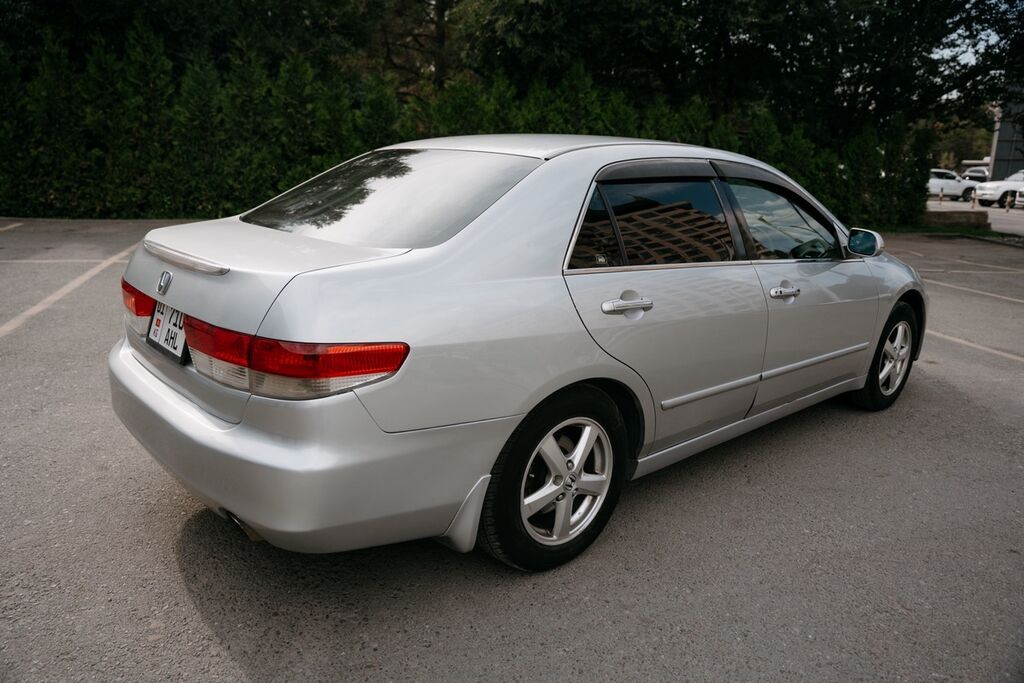 Honda Inspire: 2004 г., 3 л, Автомат, Газ, Седан: фото 2