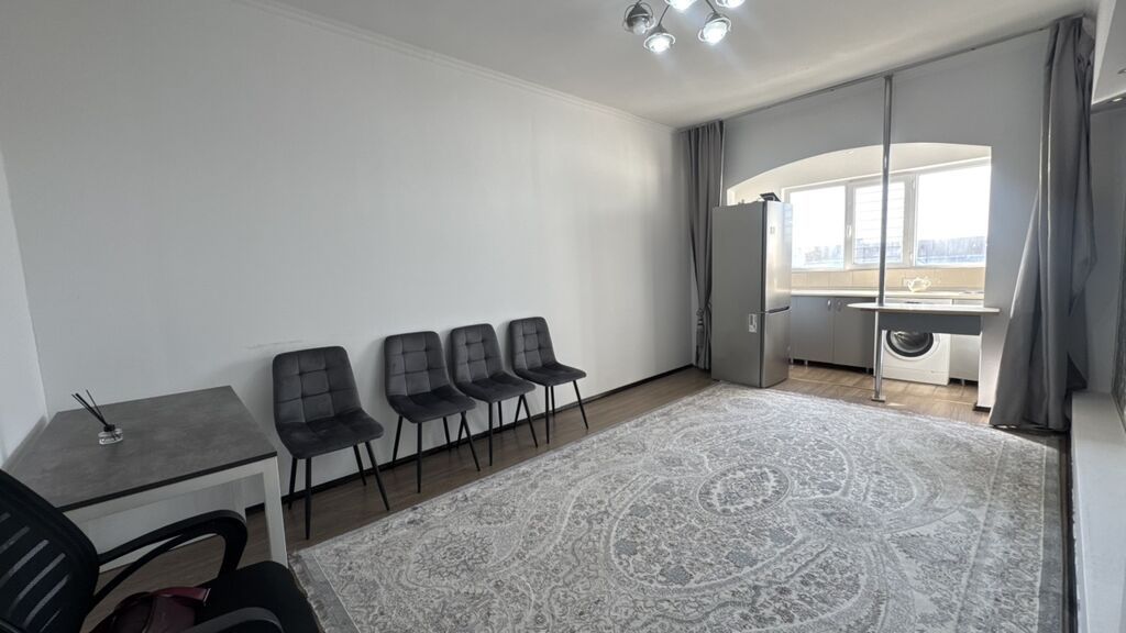 2 комнаты, 45 м², 106 серия улучшенная, 9 этаж, Свежий ремонт: фото 3