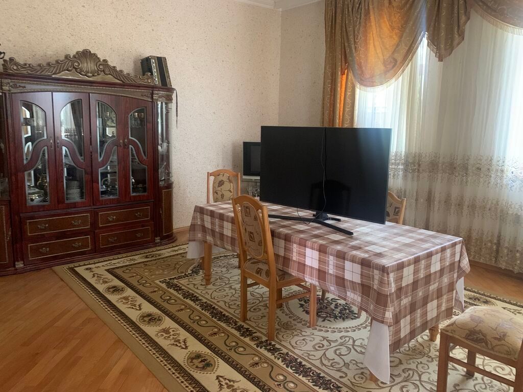 Novxanı, 140 kv. m, 6 otaqlı, Hovuzlu, Kombi, Qaz, İşıq