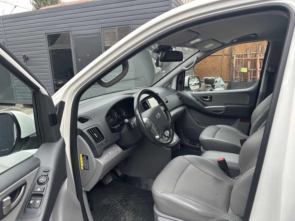 Hyundai H-1: 2020 г., 2.5 л, Автомат, Дизель, Минивэн: фото 6