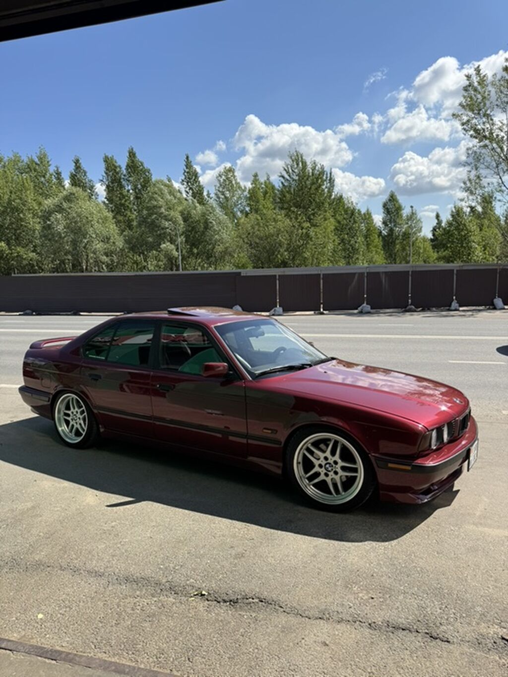 BMW 5 series: 1992 г., 3 л, Механика, Бензин, Седан: фото 4