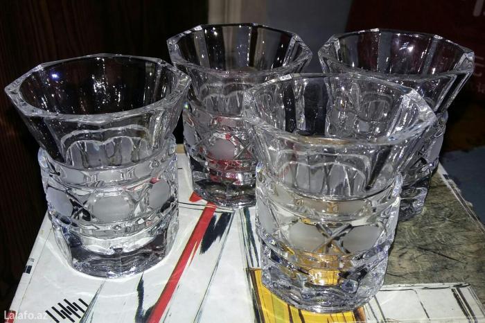 Digər qablar: Xrustal rumkalar. 6 eded. - lalafo.az Şəki şəhərində Xrustal rumkalar. 6 eded.