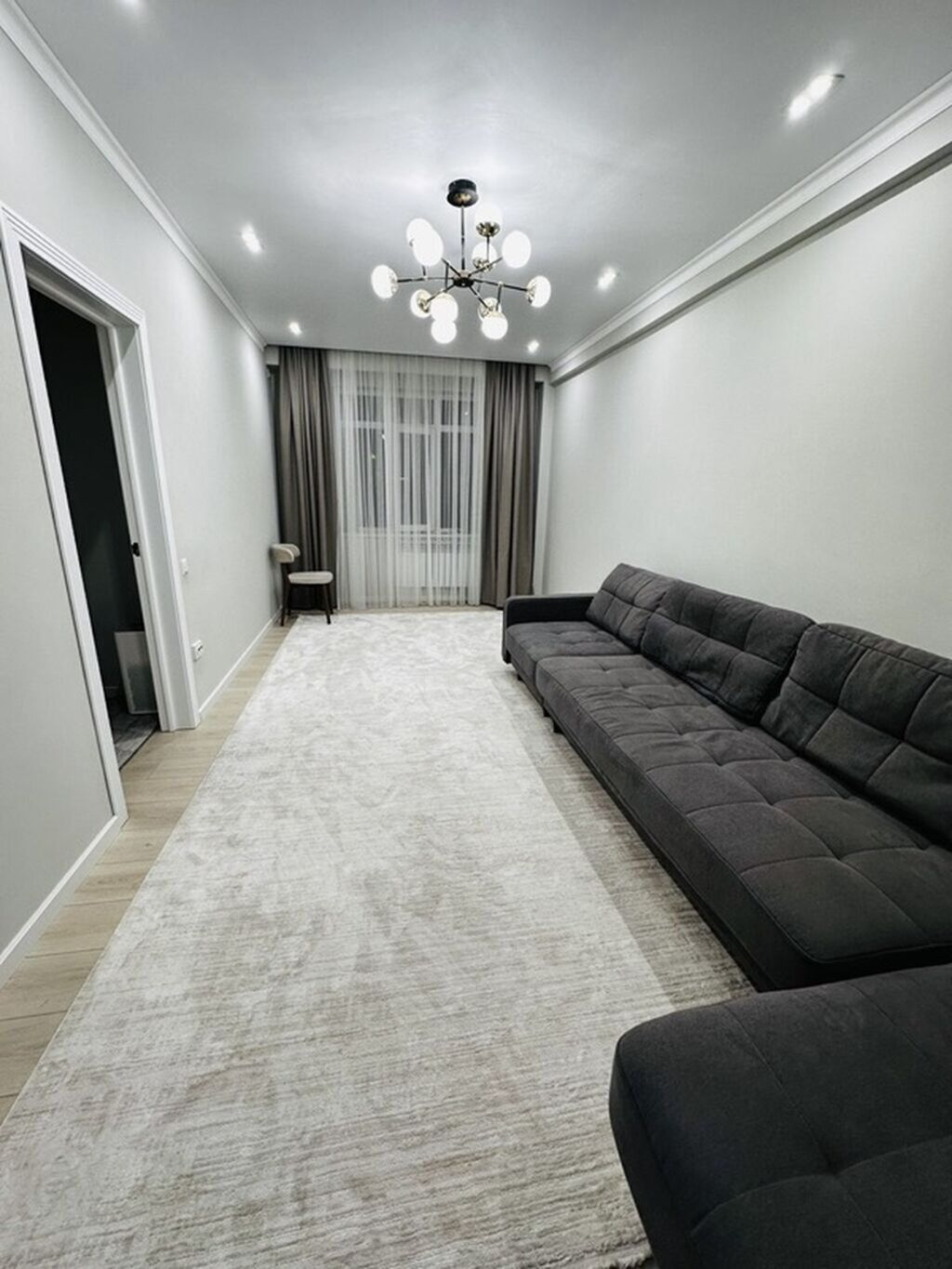 2 комнаты, 61 м², Золотой квадрат Элитка, 9 этаж, Евроремонт: фото 3