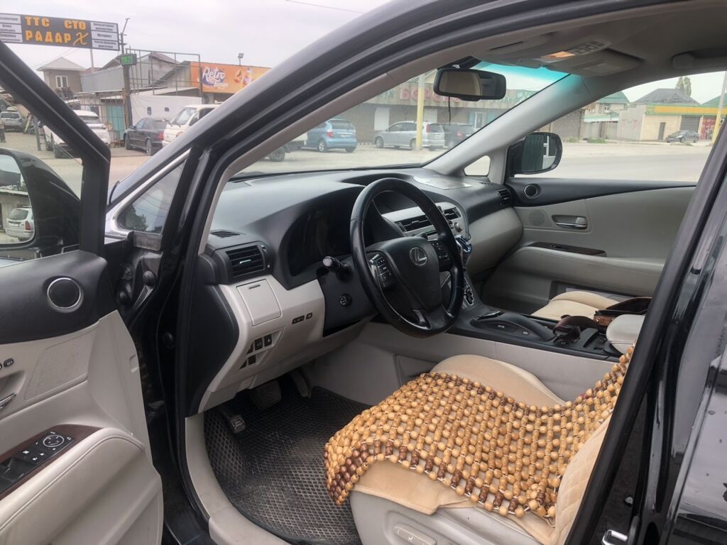 Lexus RX: 2011 г., 3.5 л, Автомат, Газ, Кроссовер: фото 5