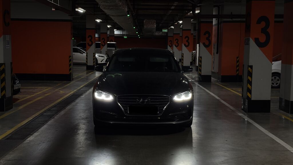 Hyundai Grandeur: 2019 г., 2.4 л, Автомат, Гибрид, Седан: фото 2