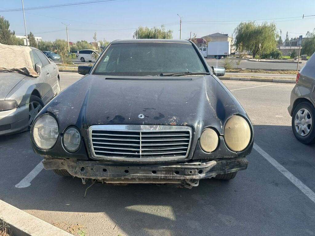 Mercedes-Benz E-Class: 1996 г., 2.8 л, Автомат, Бензин, Седан: фото 3