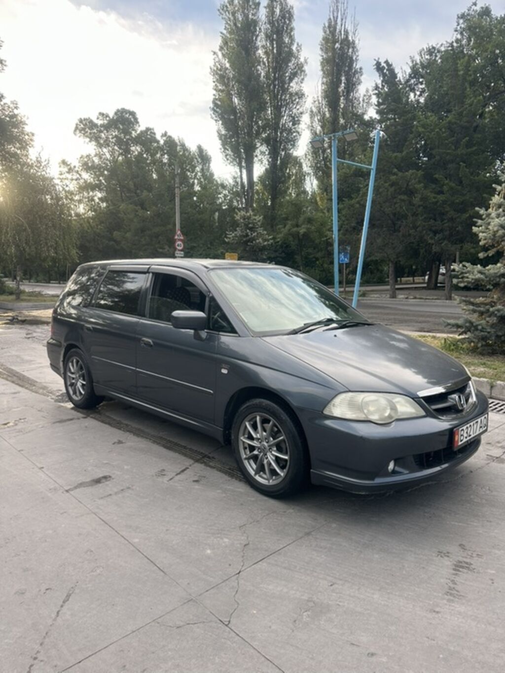 Honda Odyssey: 2003 г., 2.3 л, Типтроник, Бензин, Минивэн: фото 2