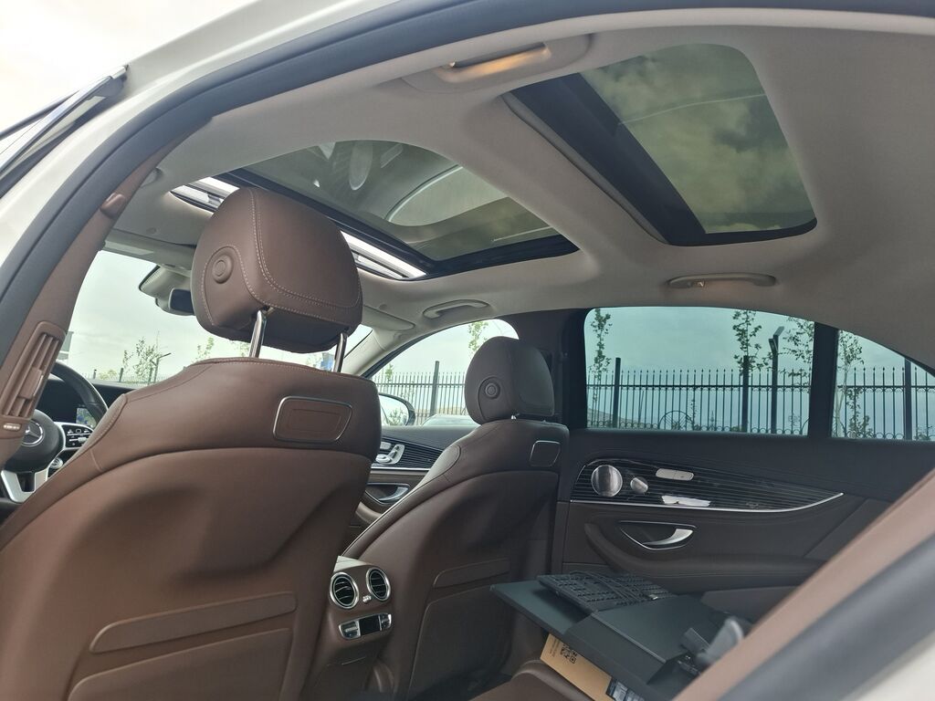 Mercedes-Benz E-Class: 2019 г., 3 л, Автомат, Бензин, Седан: фото 8
