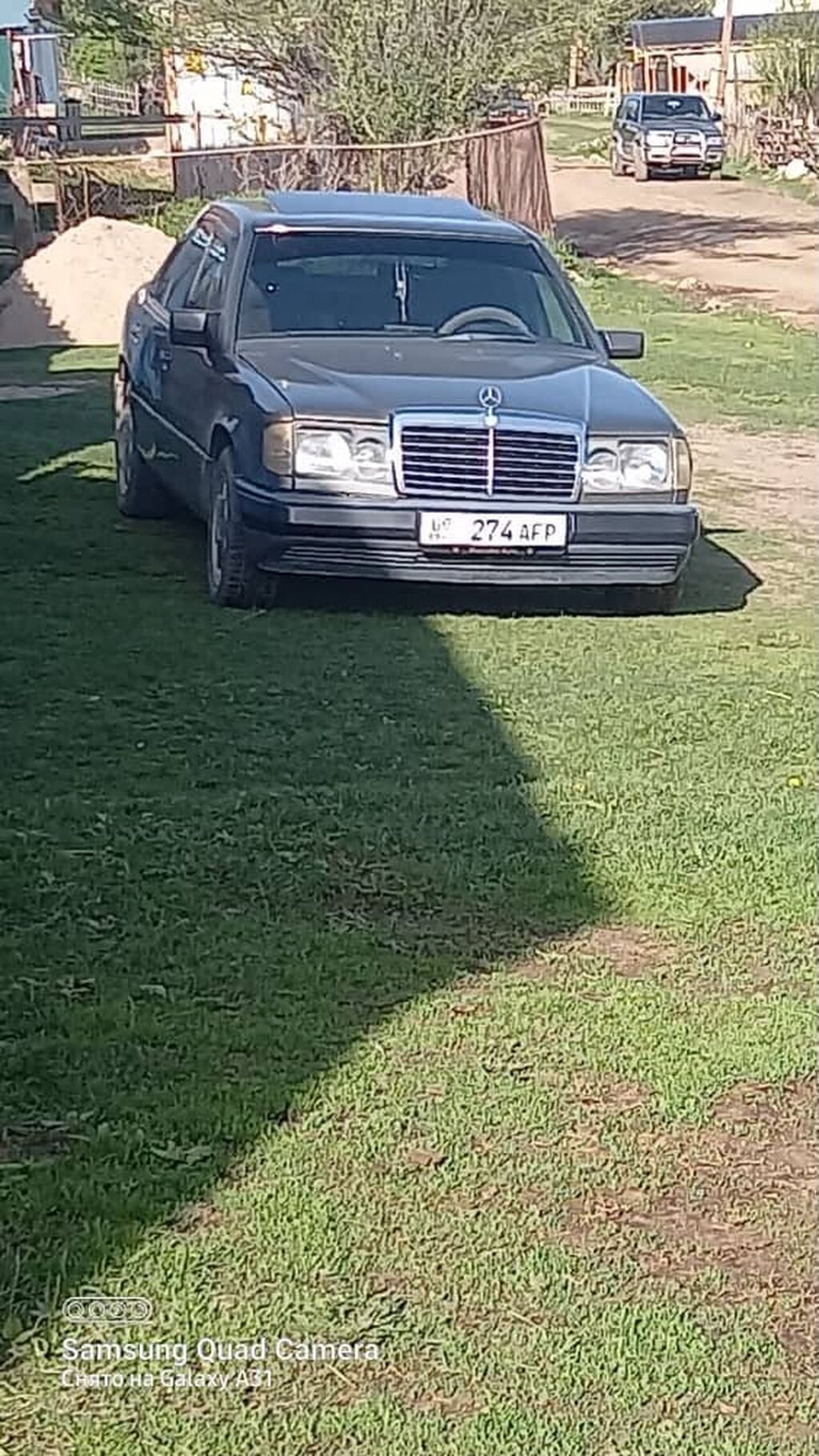 Mercedes-Benz W124: 1990 г., 3 л, Седан: фото 3