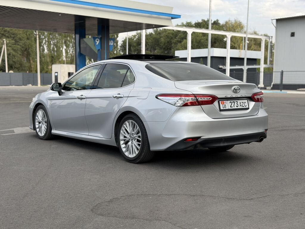 Toyota Camry: 2019 г., 2.5 л, Автомат, Бензин, Седан: фото 5