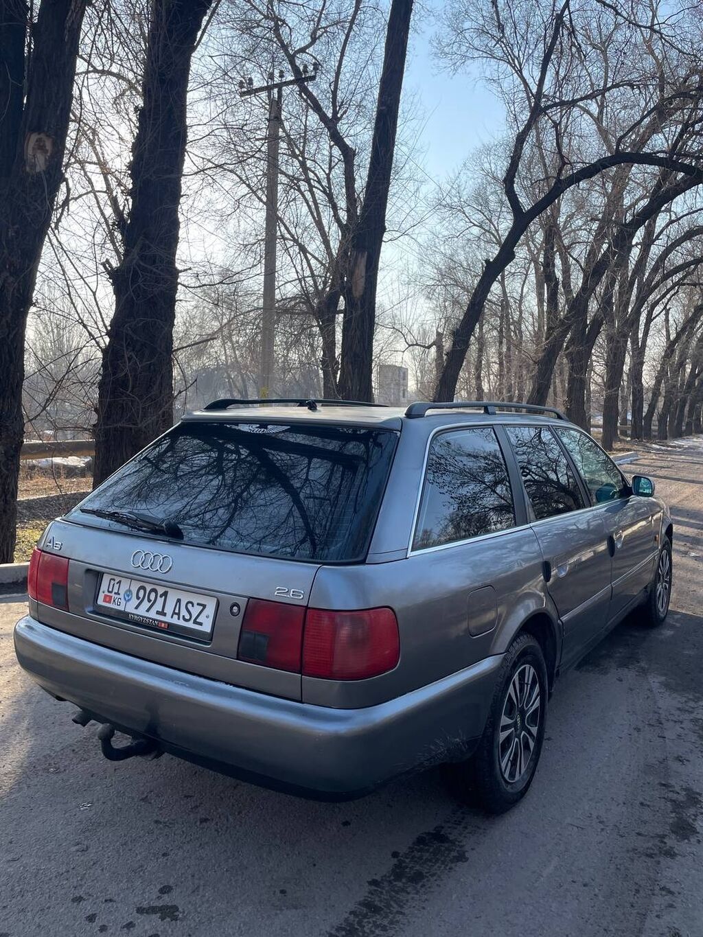 Audi A6: 1995 г., 2.6 л, Механика, Бензин, Универсал: фото 5