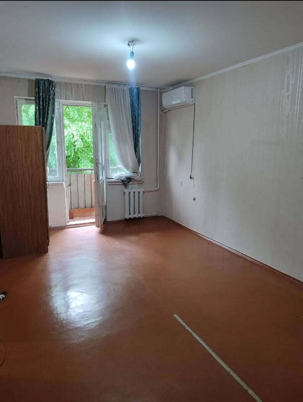 2 комнаты, 44 м², 11 мкр 104 серия, 2 этаж, Старый ремонт: фото 3