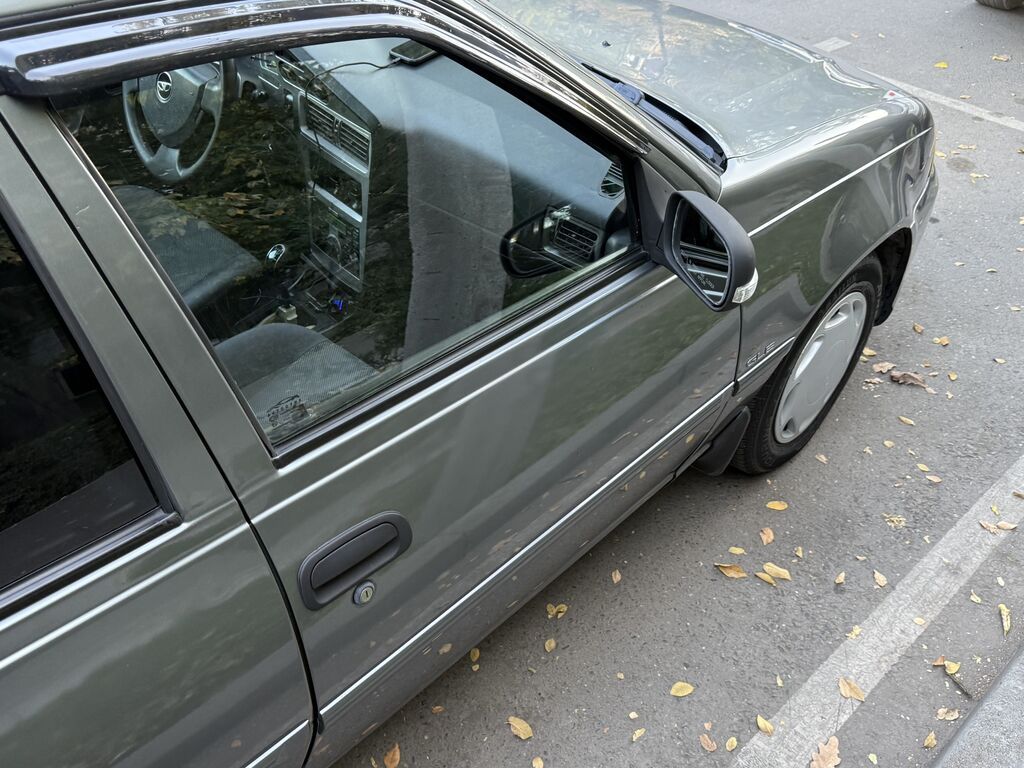 Daewoo Nexia: 2012 г., 1.6 л, Механика, Бензин, Седан: фото 7