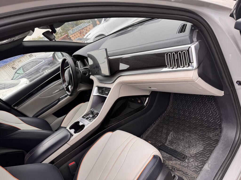 BYD Song Plus: 2024 г., 0.1 л, Автомат, Электромобиль, Кроссовер: фото 6