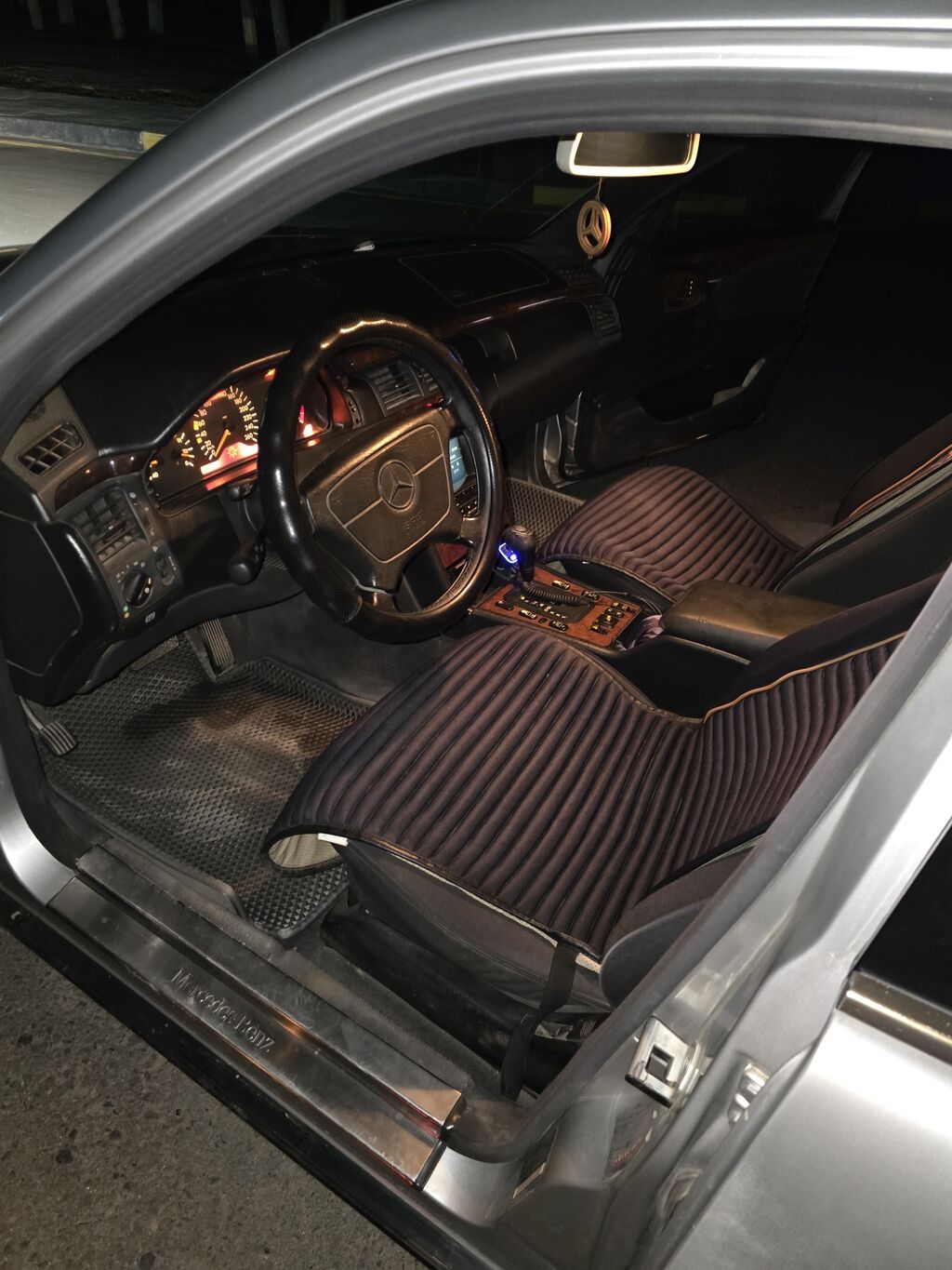 Mercedes-Benz E-Class: 1998 г., 3.2 л, Автомат, Бензин, Седан: фото 4