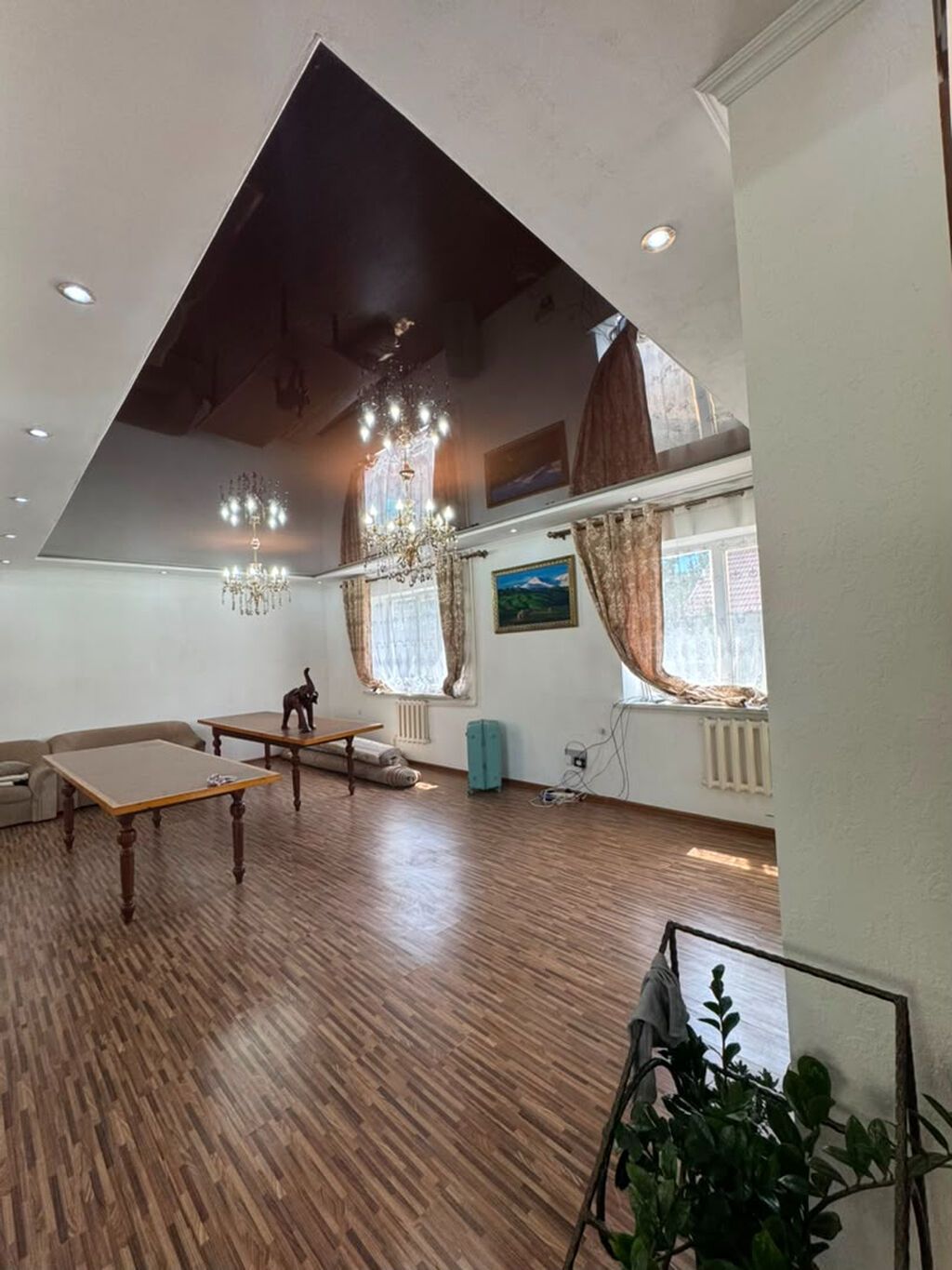 280 м², 6 комнат, Рабочий Городок: фото 3