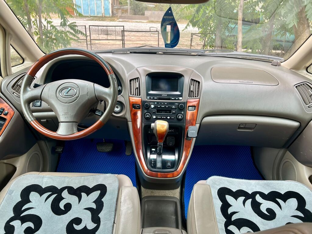 Lexus RX: 2001 г., 3 л, Автомат, Газ, Кроссовер: фото 5