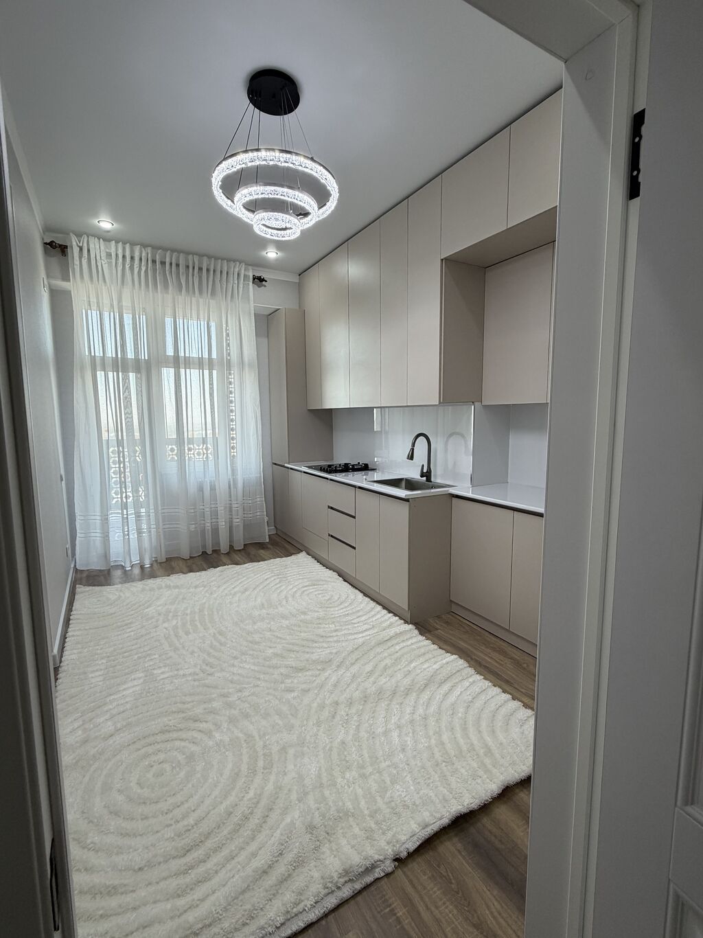 2 комнаты, 63 м², Элитка, 13 этаж, Дизайнерский ремонт: фото 6