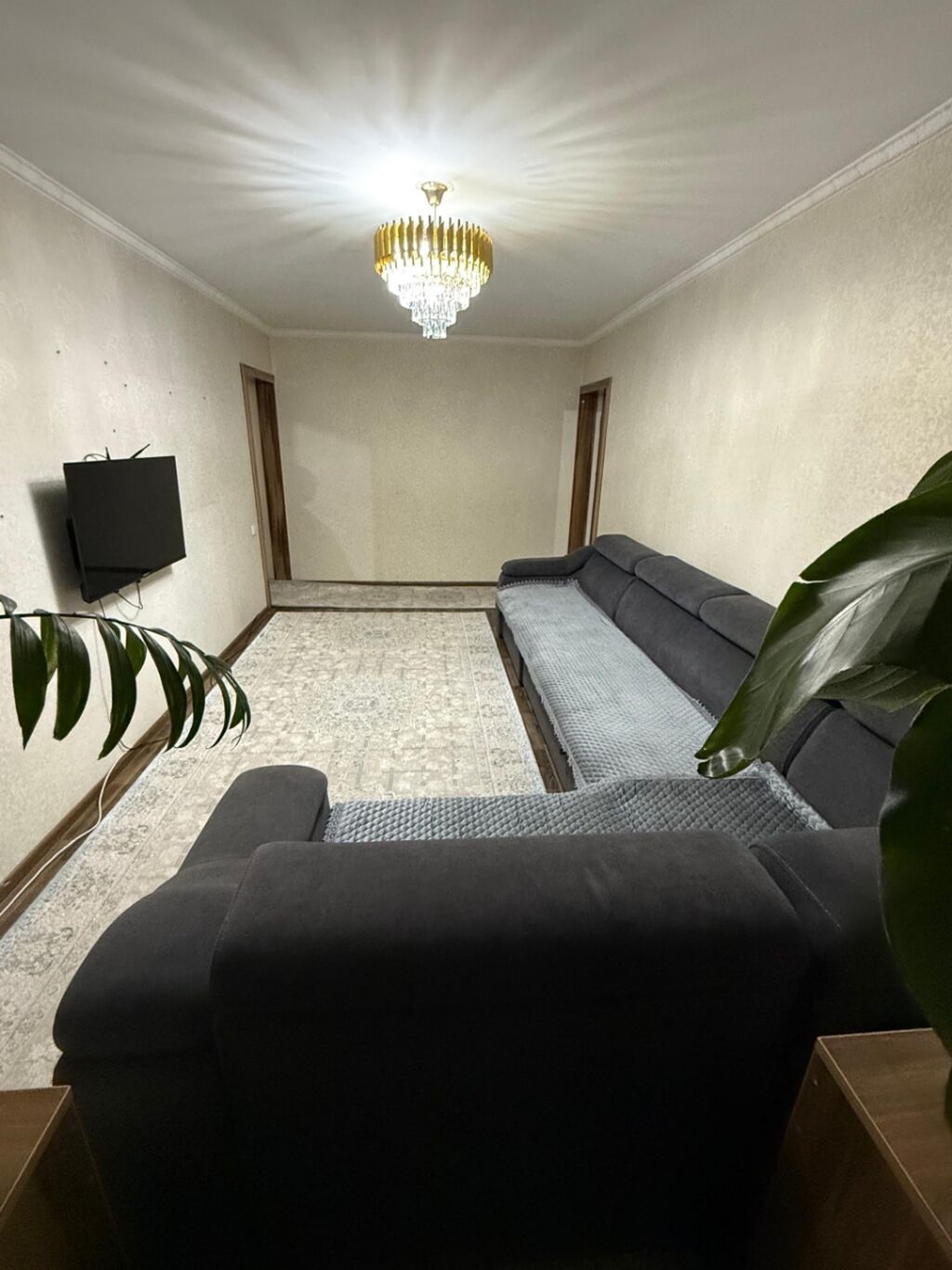 Продам 3-комнатную квартиру, 58 м², 8 мкр, 2 этаж: фото 2