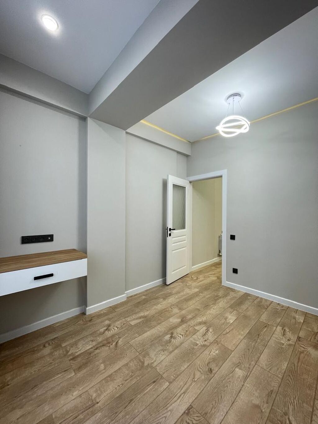 2 комнаты, 53 м², Элитка, 3 этаж, Дизайнерский ремонт — фото 8