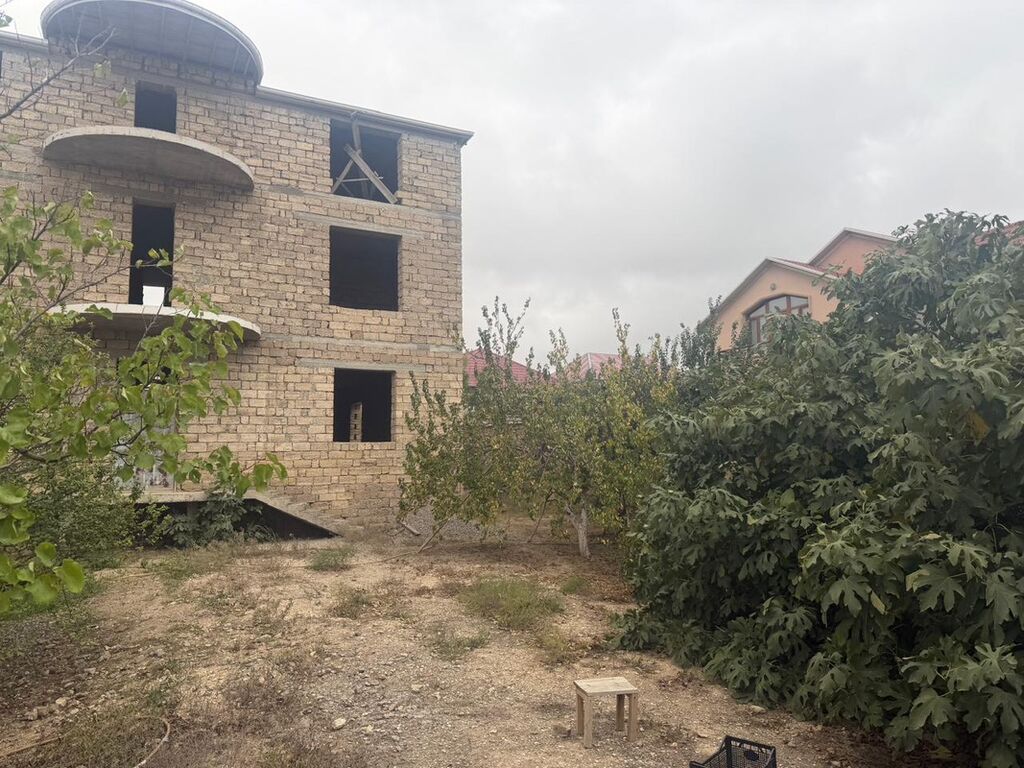 5 otaqlı, 350 kv. m, Kredit yoxdur, Təmirsiz