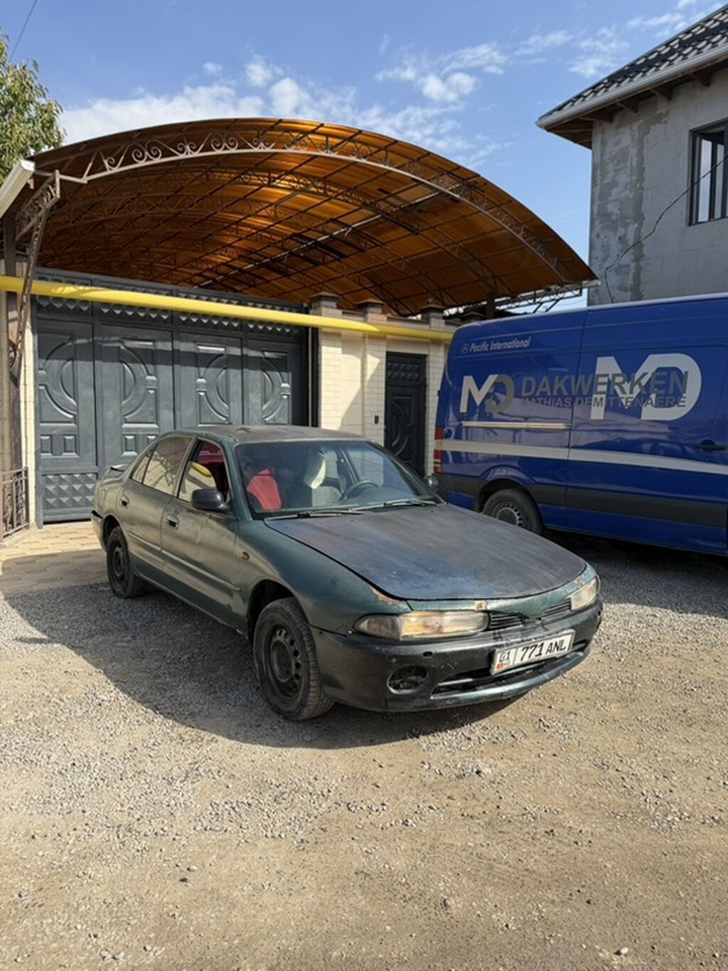 Mitsubishi Galant: 1996 г., 2 л, Механика, Бензин, Седан: фото 3