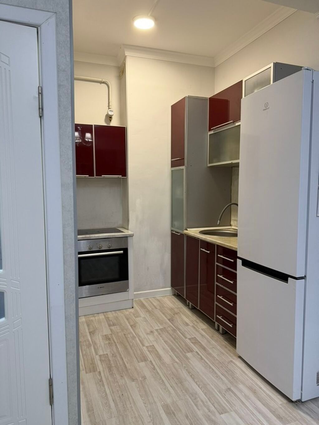 1 комната, 42 м², 5 мкр Элитка, 8 этаж: фото 2