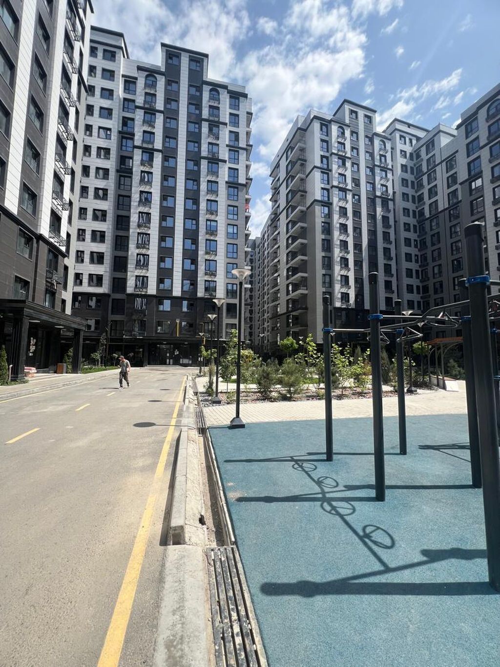 2 комнаты, 75 м², Асанбай мкр Элитка, 13 этаж, ПСО (под самоотделку): фото 2