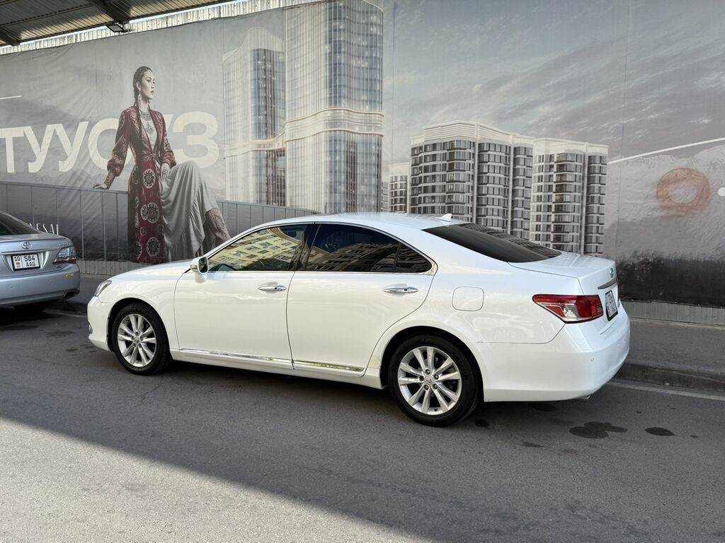 Lexus ES: 2011 г., 3.5 л, Автомат, Бензин, Седан: фото 5