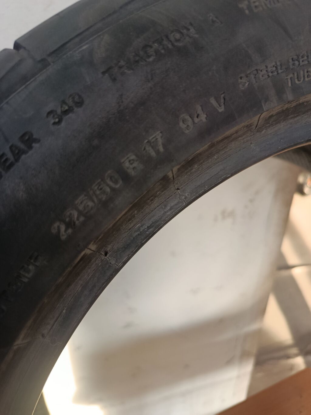Летняя шина Continental 225/50 R17, б/у: фото 4