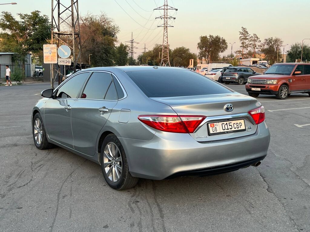Toyota Camry: 2015 г., 2.5 л, Автомат, Гибрид, Седан: фото 3
