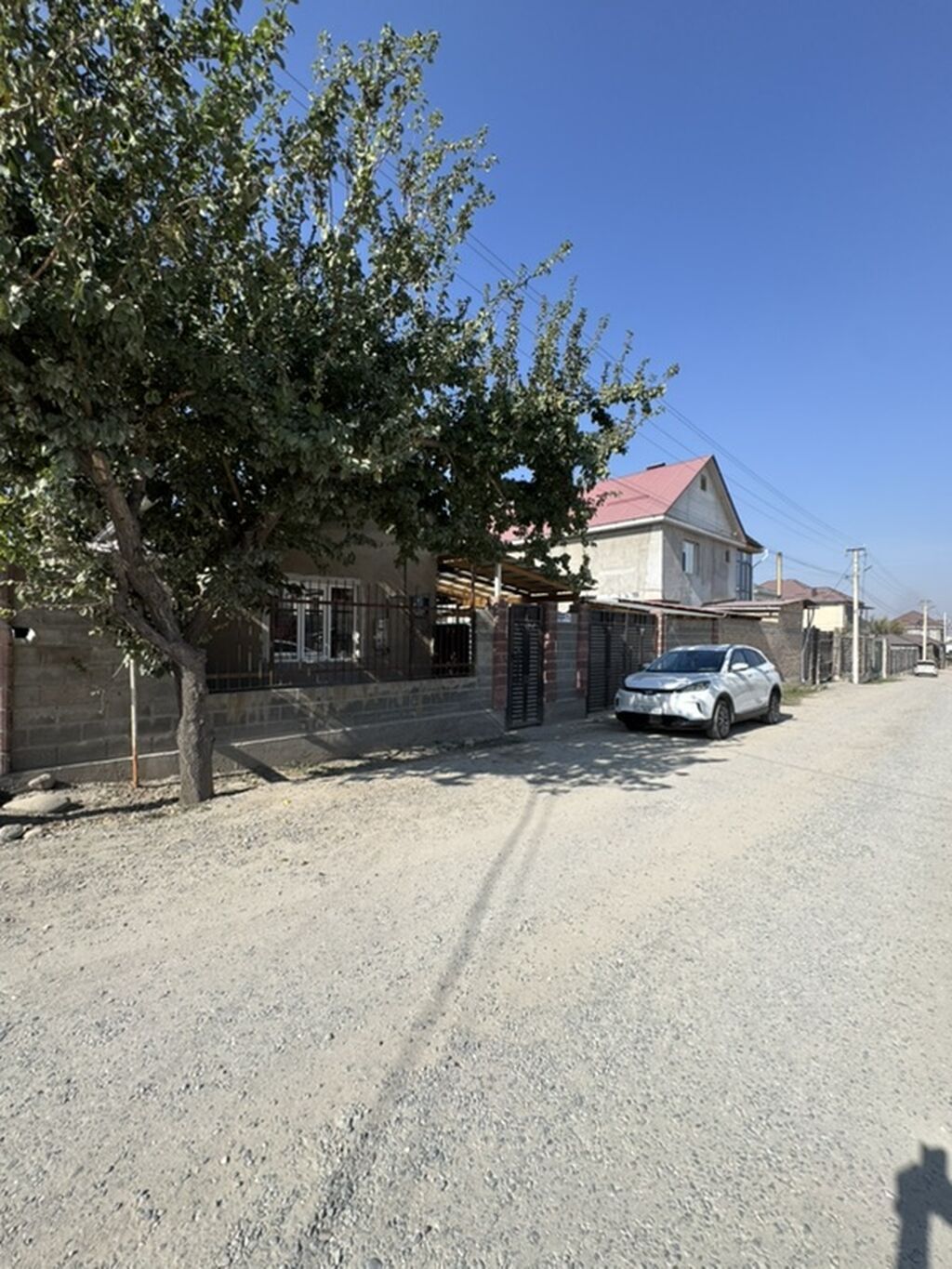 2 комнаты, 60 м², 4 соток, Бишкек, Селекционное с. Риэлтор: фото 8