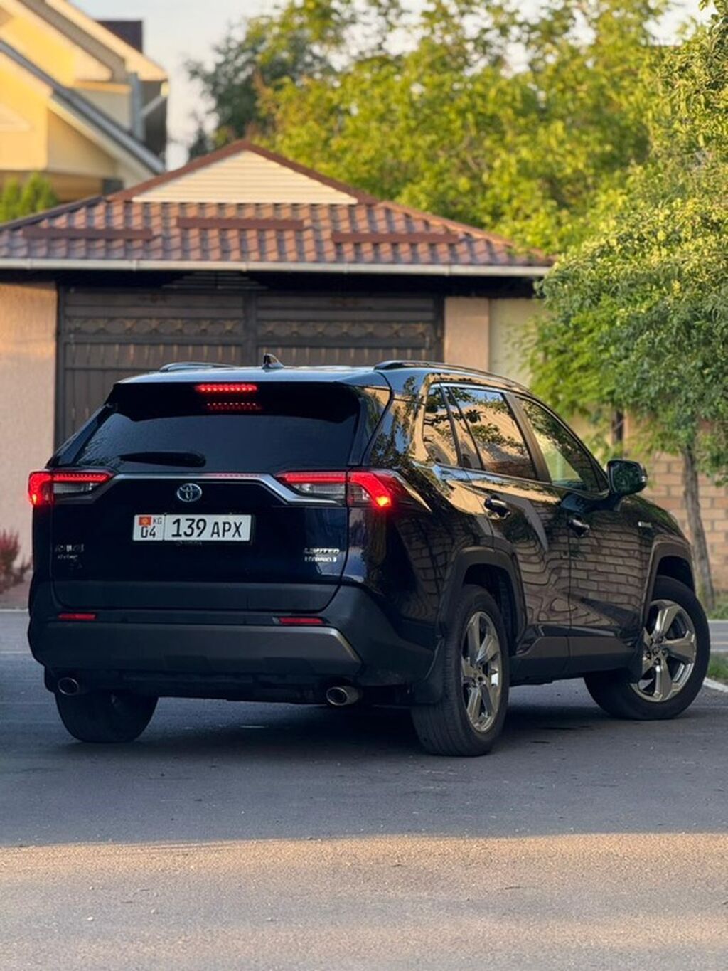 Toyota RAV4: 2021 г., 2.5 л, Автомат, Гибрид, Кроссовер: фото 6