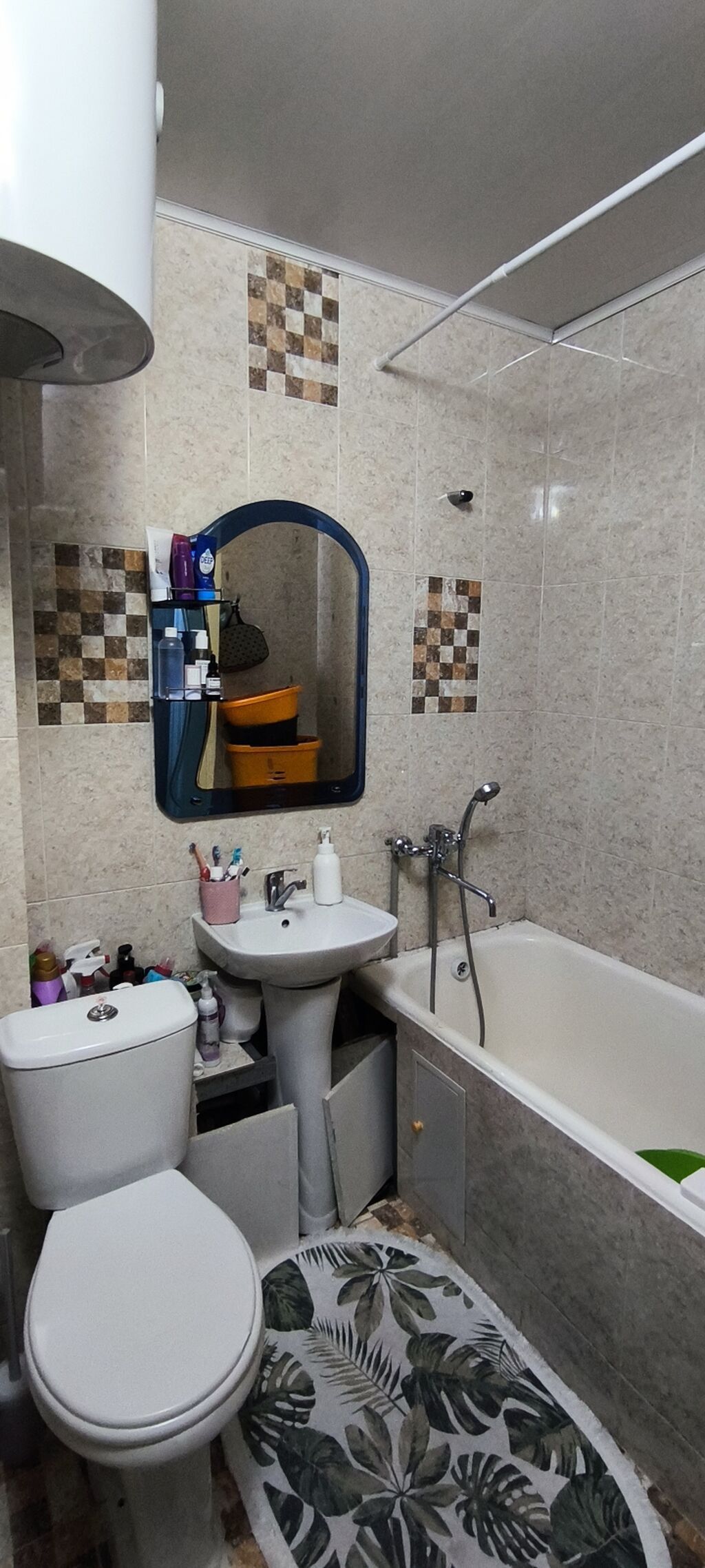 3 комнаты, 58 м², 8 мкр 104 серия, 4 этаж, Косметический ремонт: фото 5