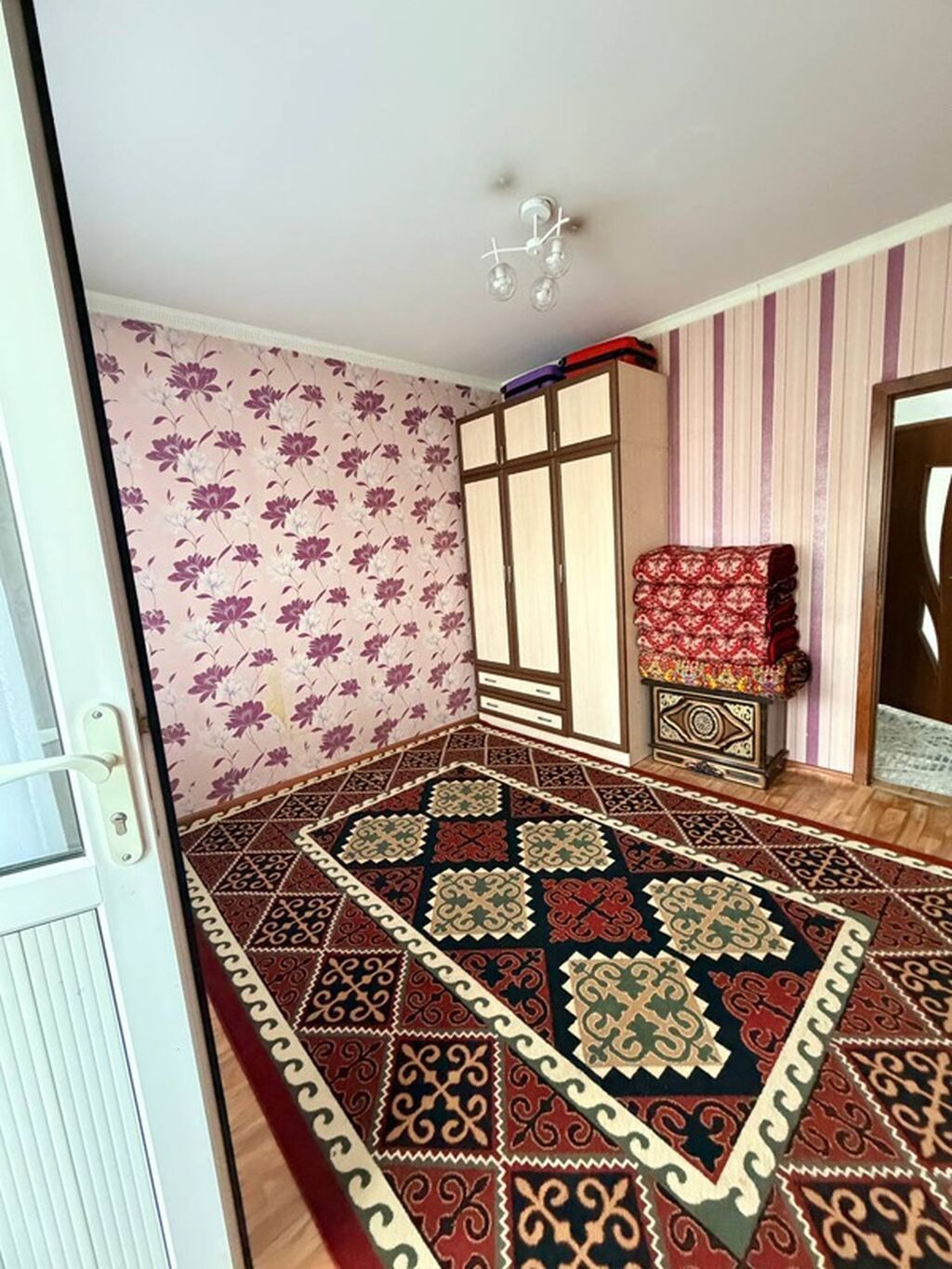 2 комнаты, 52 м², 105 серия, 4 этаж, Косметический ремонт: фото 6