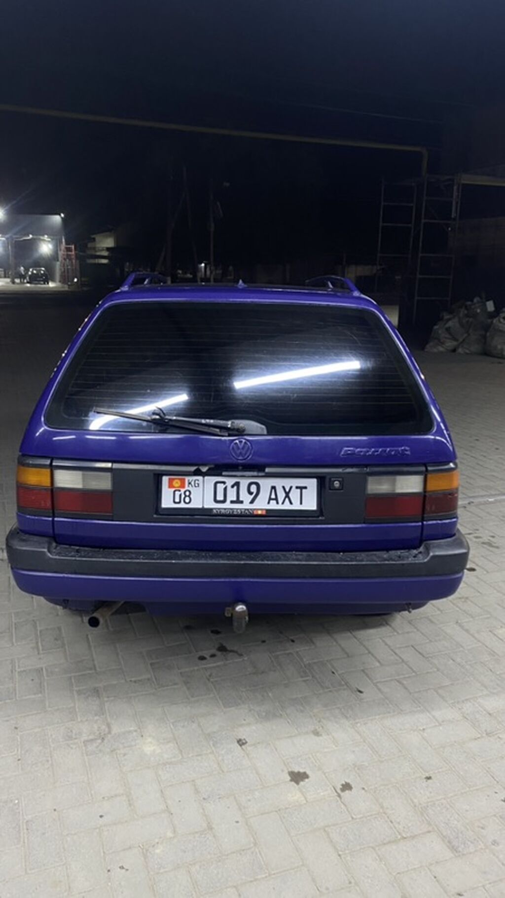 Volkswagen Passat Variant: 1990 г., 1.8 л, Механика, Бензин, Универсал — фото 4