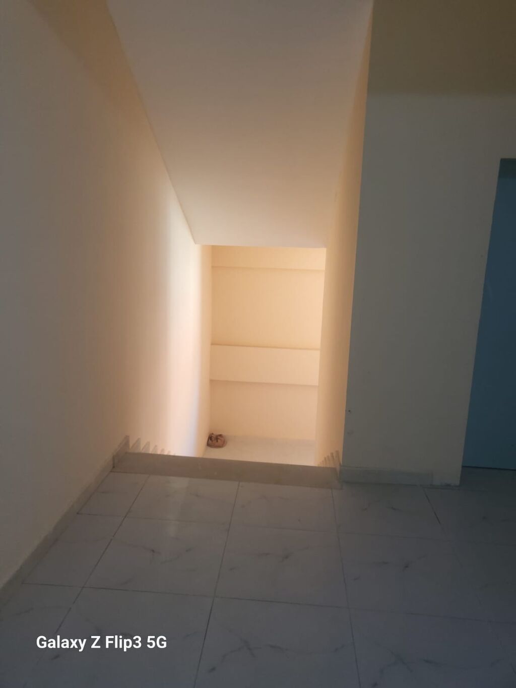 3 otaqlı, Yeni tikili, 73 kv. m