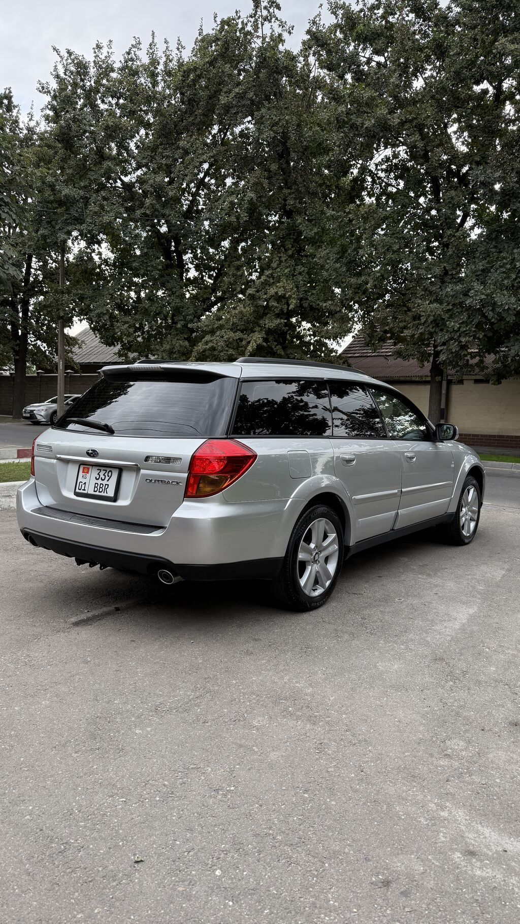 Subaru Outback: 2005 г., 3 л, Автомат, Газ, Универсал: фото 3