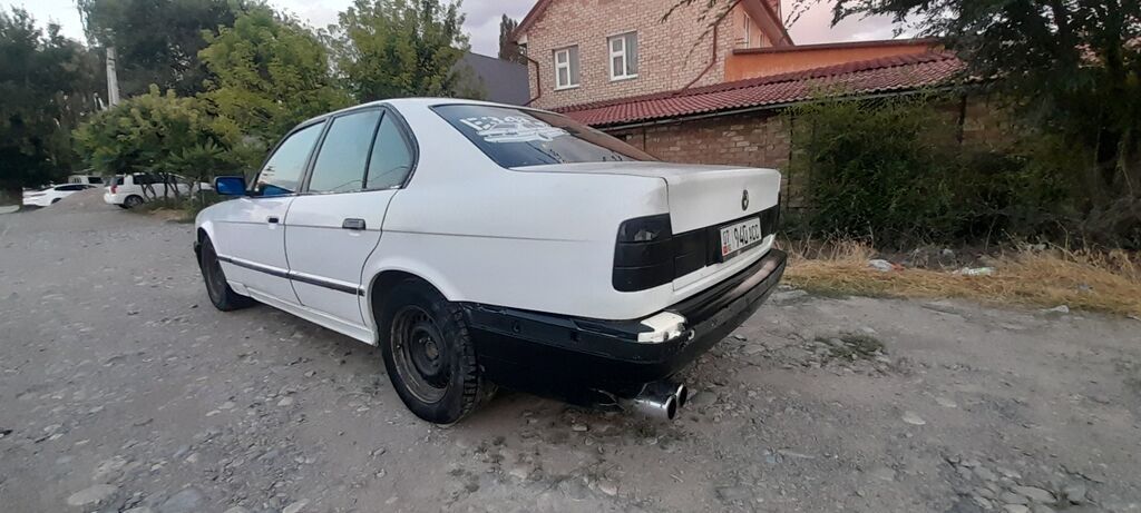 BMW 5 series: 1991 г., 2.5 л, Механика, Бензин, Седан — фото 6