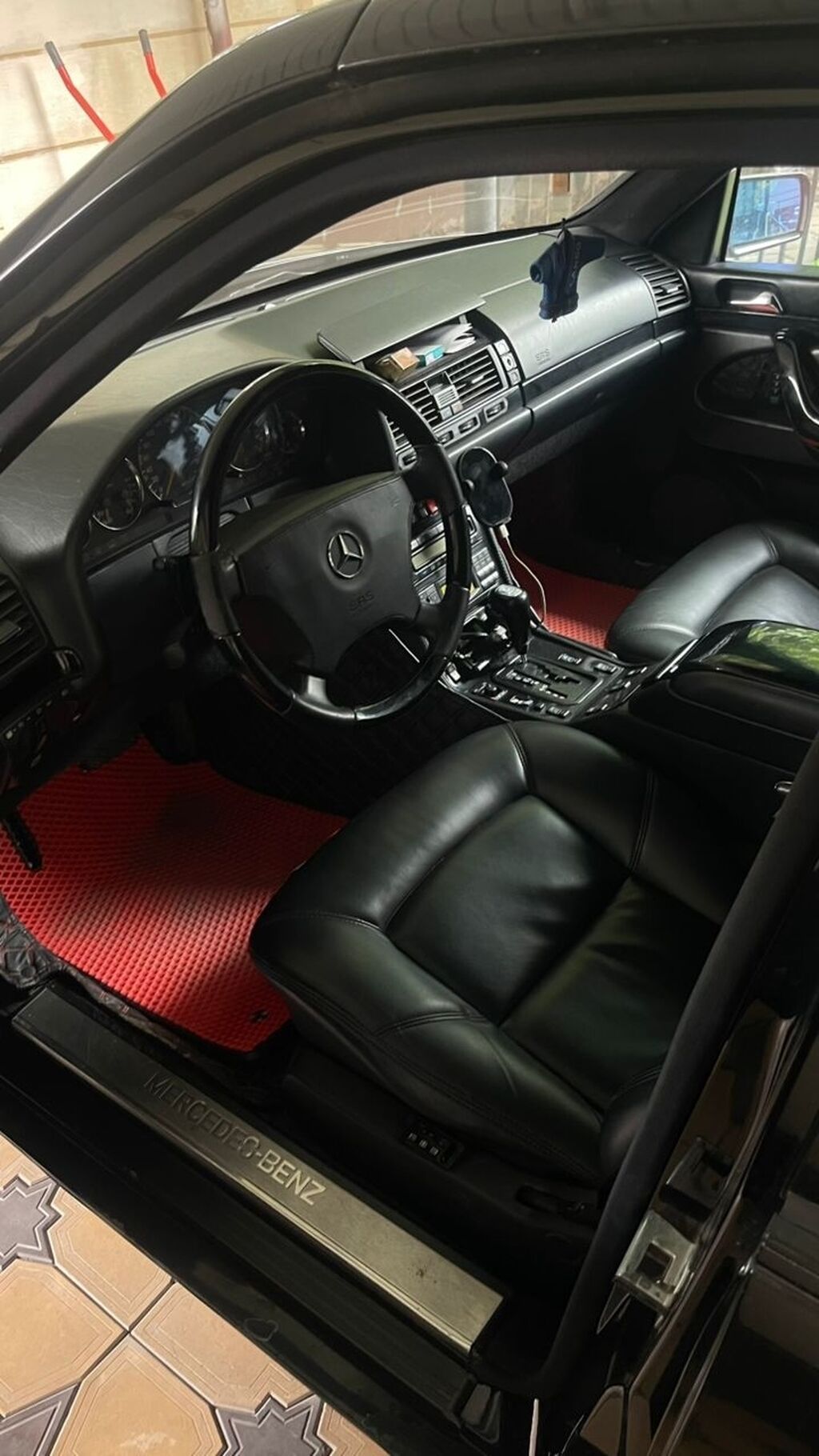 Mercedes-Benz S-Class: 1997 г., 6 л, Автомат, Бензин, Седан — фото 1