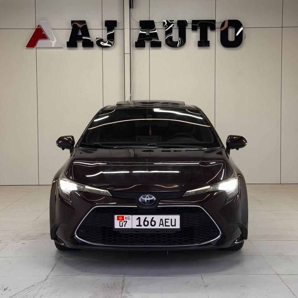 Toyota Levin: 2020 г., Гибрид, Седан: фото 2
