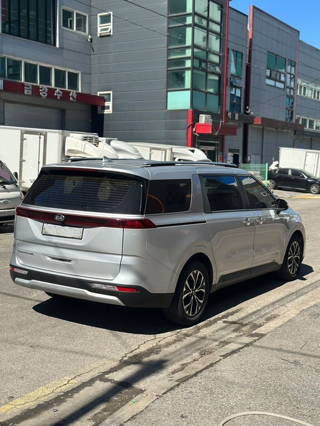 Kia Carnival: 2021 г., 2.2 л, Автомат, Дизель, Минивэн: фото 4