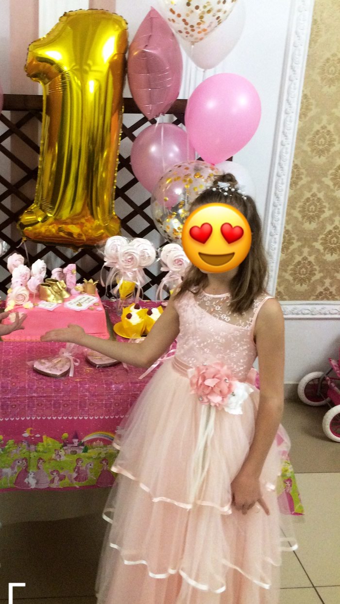 Детские платья: Платье турецкое на 8-9 лет ( брали за 2200)отдаю за 1100 тел на lalafo.kg Платье турецкое на 8-9 лет ( брали за 2200)отдаю за 1100 тел в Бишкек