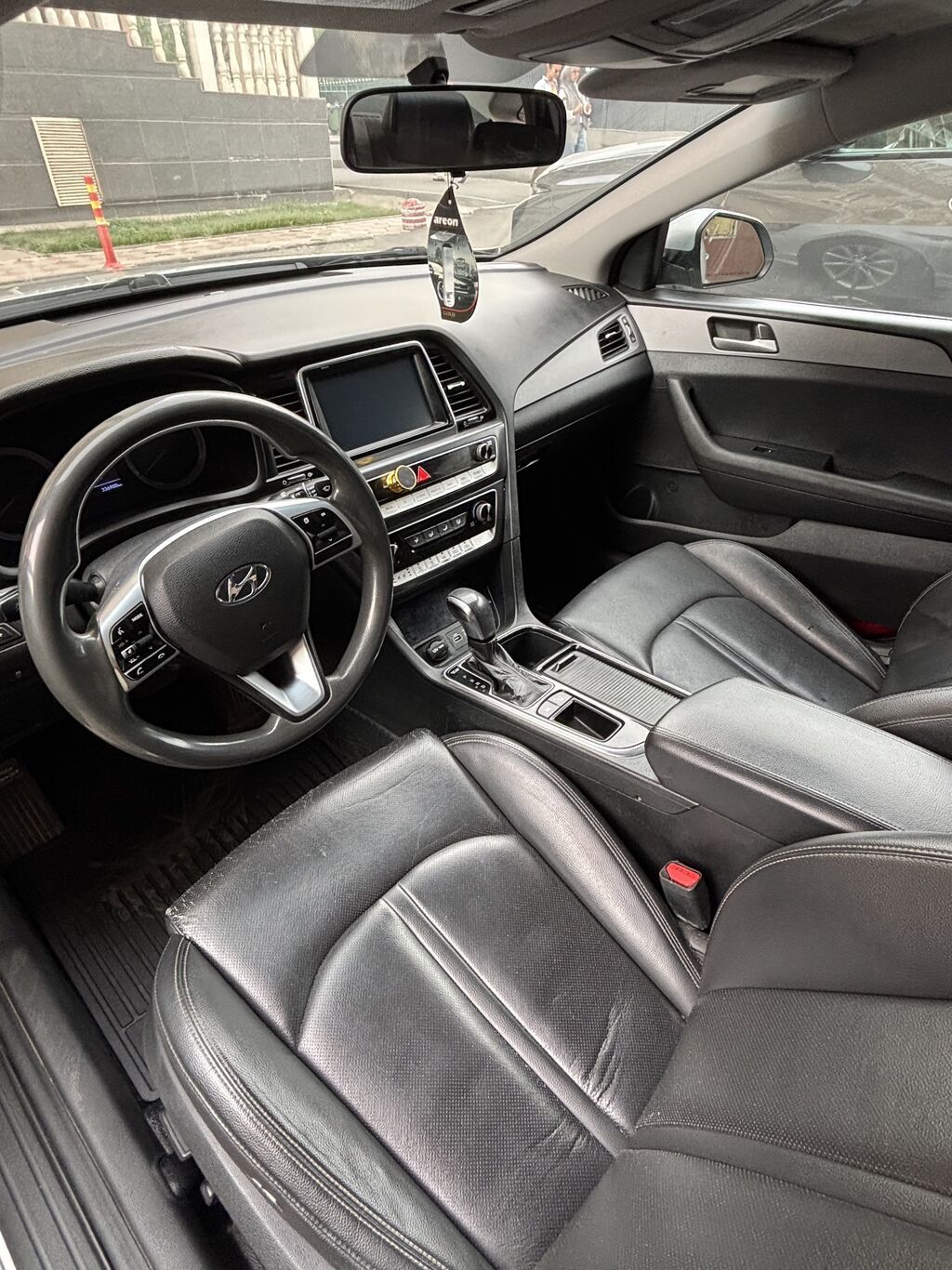 Hyundai Sonata: 2018 г., 2 л, Автомат, Газ, Седан — фото 7