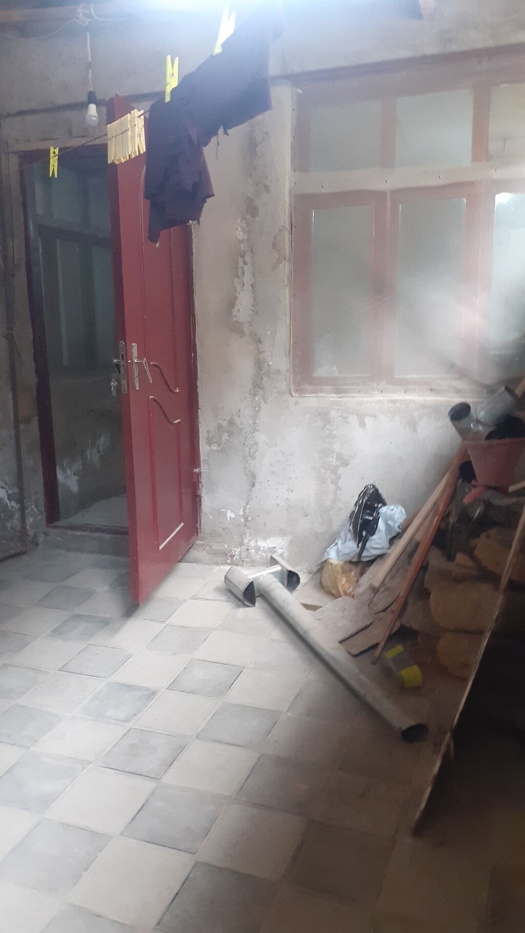 2 otaqlı, 45 kv. m, Təmirsiz