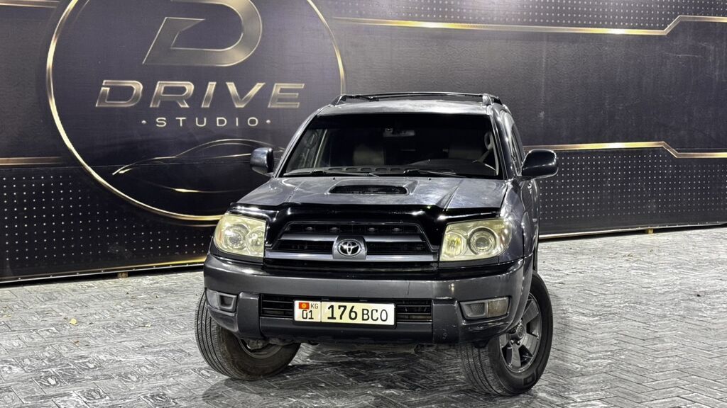 Toyota 4Runner: 2004 г., 4 л, Автомат, Бензин, Внедорожник: фото 3