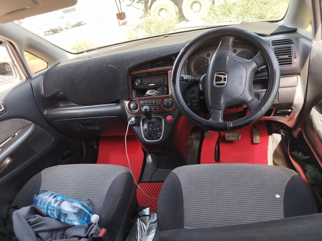 Honda Stream: 2001 г., 2 л, Автомат, Бензин, Универсал: фото 5