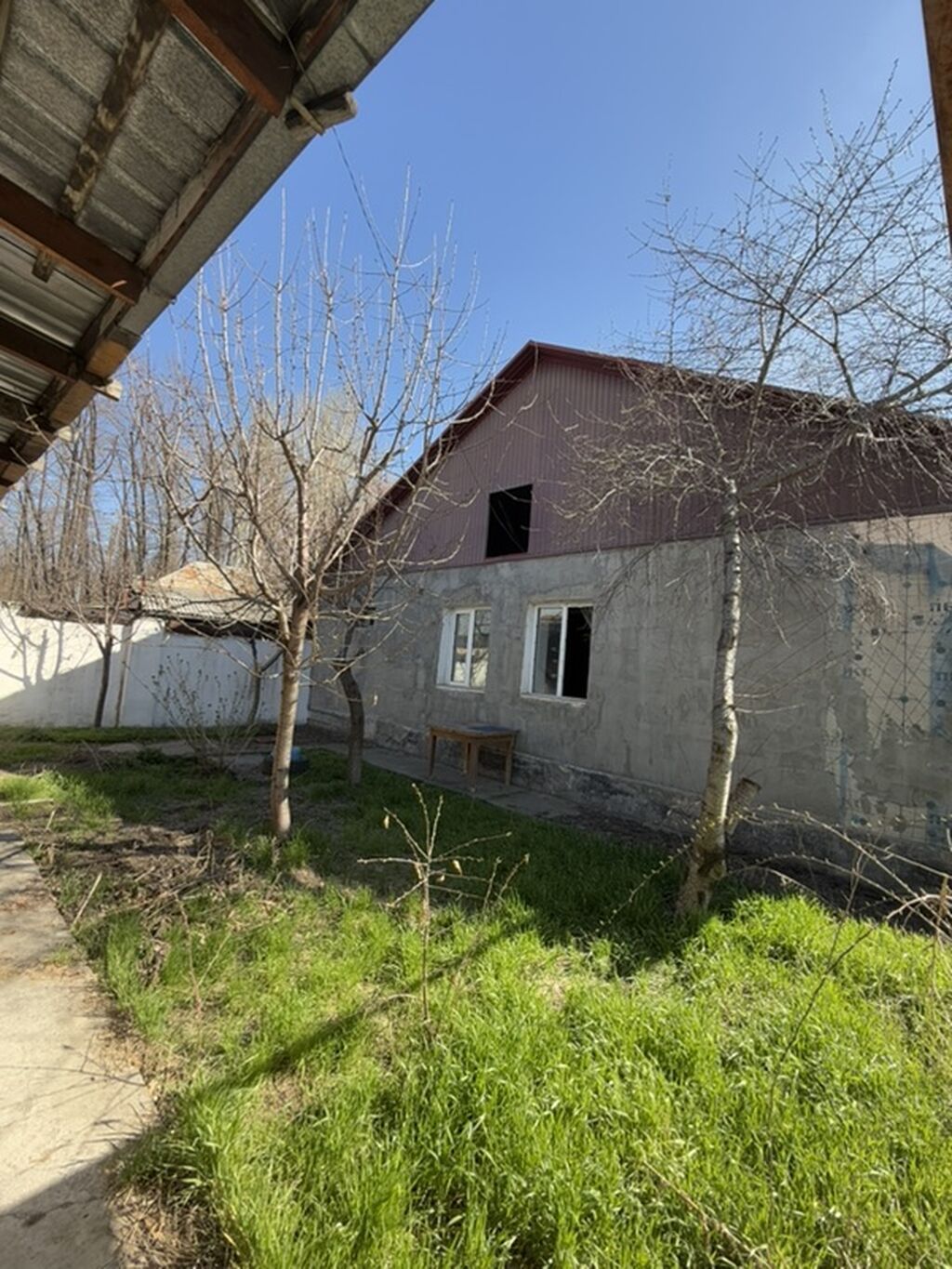 4 комнаты, 80 м², 4 соток, Бишкек, Риэлтор: фото 4
