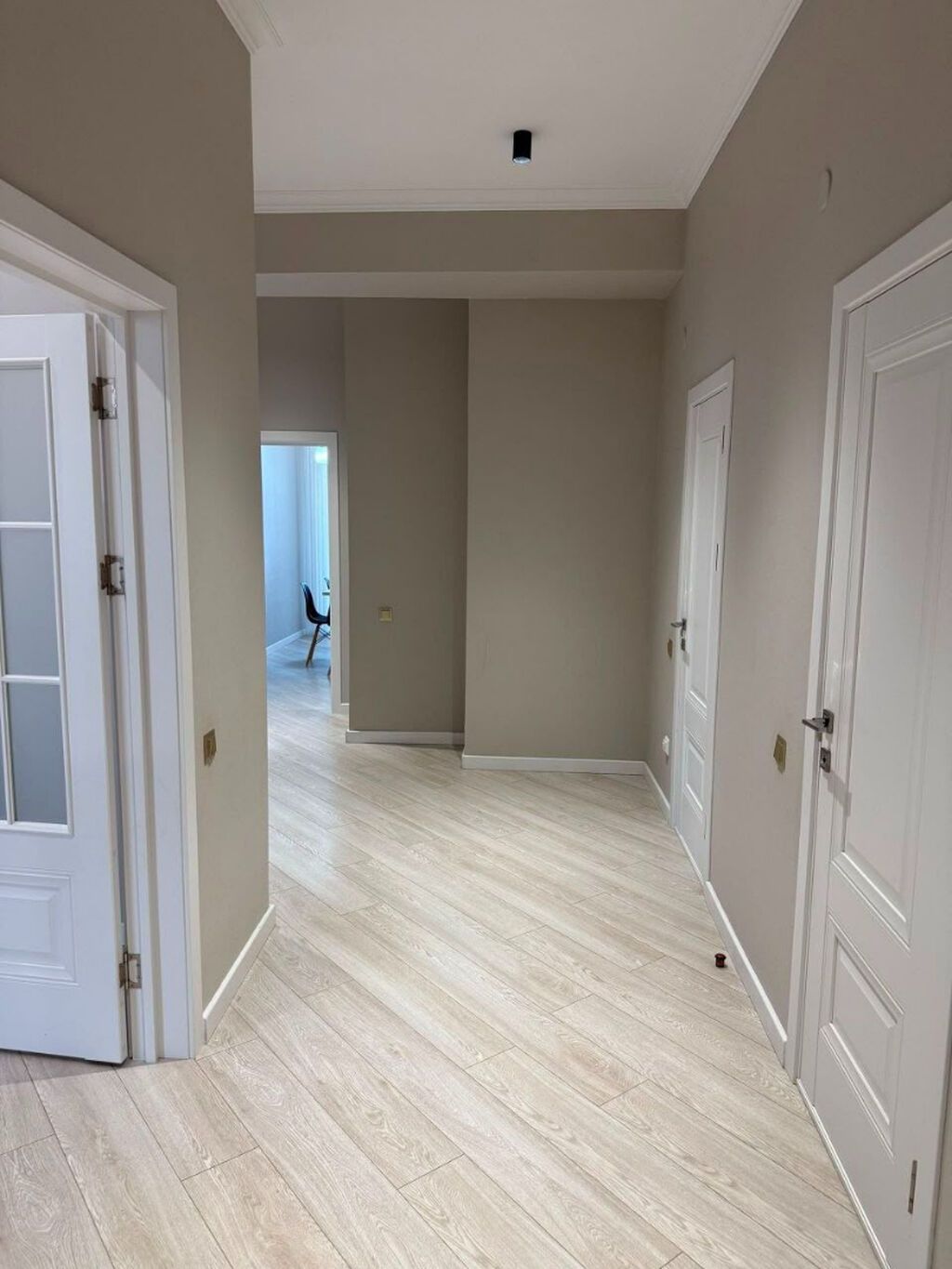 2 комнаты, 93 м², Асанбай мкр Элитка, 9 этаж, Свежий ремонт: фото 3